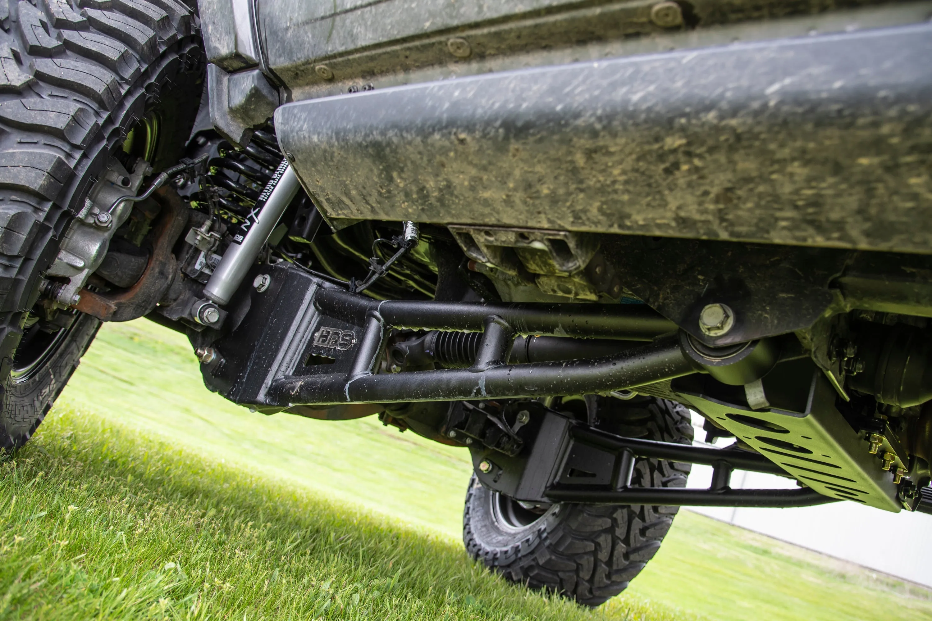 5.5 Inch Lift Kit w/ Radius Arm | Ram 2500 (19-24) 4WD | Gas