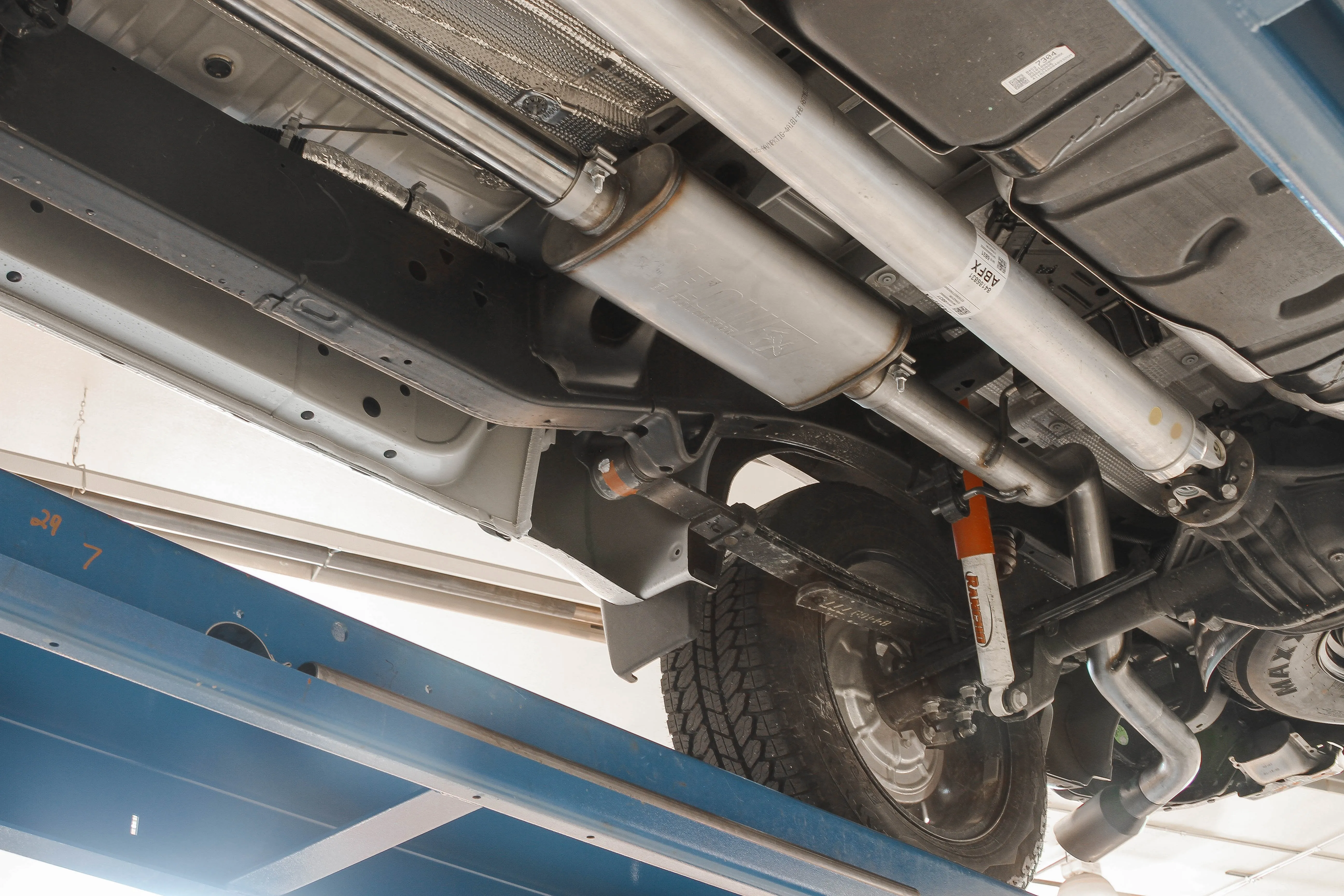 Flowmaster Exhaust Chevy Silverado/ GMC Sierra 1500 5.3L 2/4 WD (19-24) 3" Catback - Flow FX 717858